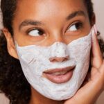 Award-Winning Contouring Mask Reduces Puffiness and Evens Skin Tone - Image 3