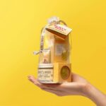 Burt's Bees Hand Care Set: Creams and Gloves for Moisturization - Image 3