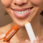 Vaseline Hand Cream Duo: Hydrating Crème & Cocoa Butter Lip Balm - Image 7